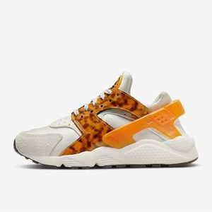 Nike Air Huarache Sneakers